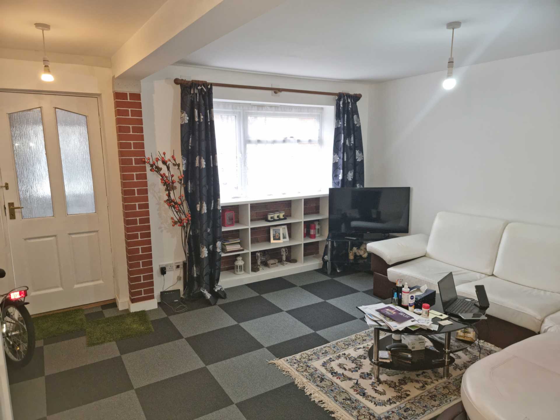 1 Bedroom Flat, Baldwin Close, Smethwick B66, Image 2