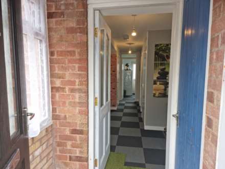 1 Bedroom Flat, Baldwin Close, Smethwick B66, Image 1