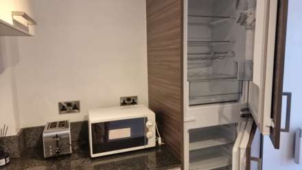 3 North Bank, S3, Image 6