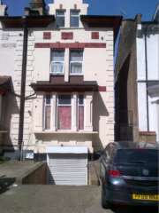 2 Bedroom Flat, BASEMENT FLAT, ROMFORD ROAD, FOREST GATE, E7 9HJ