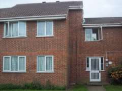 2 Bedroom End Terrace, Conway Gardens, Grays